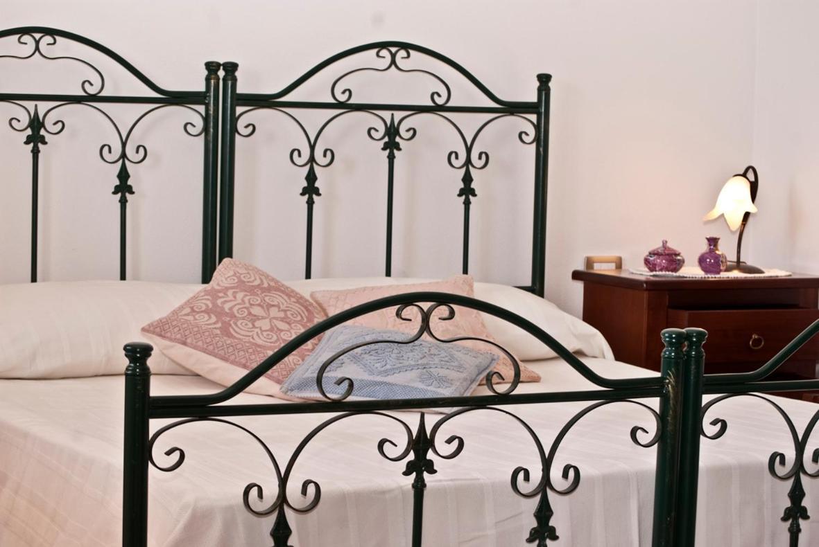 אולמדו Agriturismo Sa Suerera מראה חיצוני תמונה
