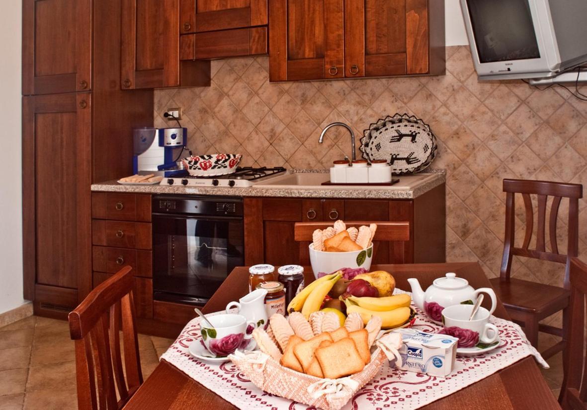 אולמדו Agriturismo Sa Suerera חדר תמונה